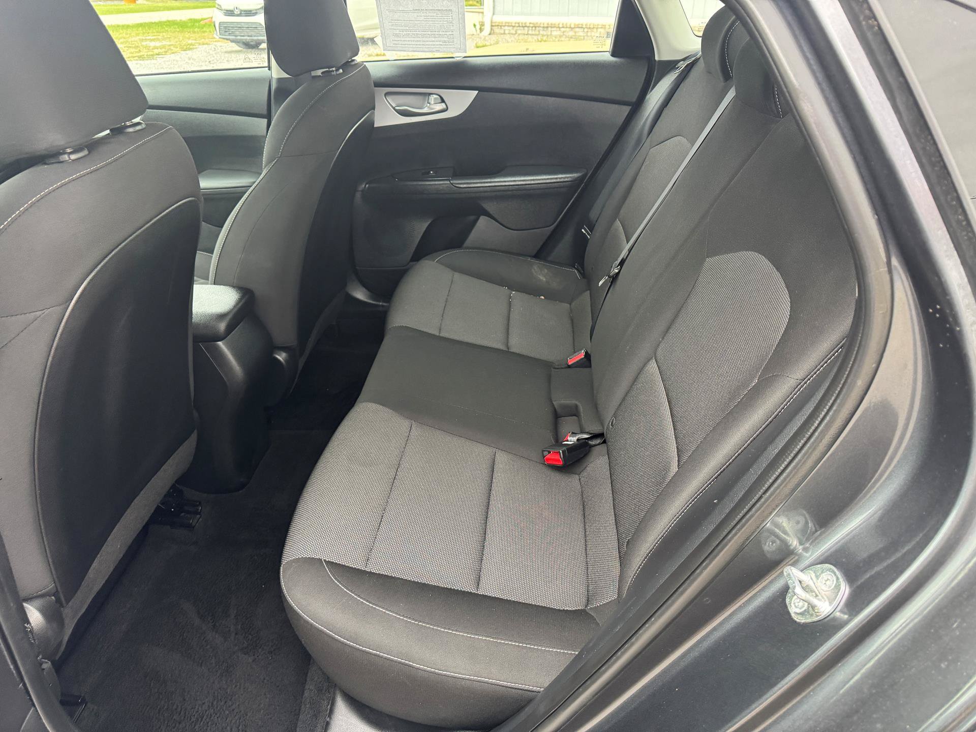 Used 2023 Kia Forte Sedan FWD image 9