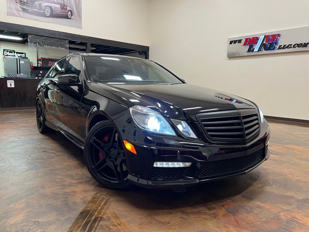 Used 2011 Mercedes-Benz E 63 AMG Sedan image 1