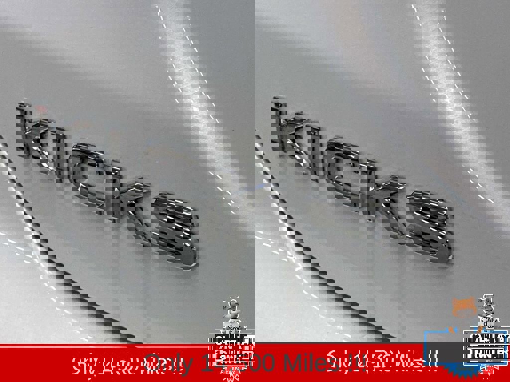 Used 2024 Nissan Kicks SR image 33