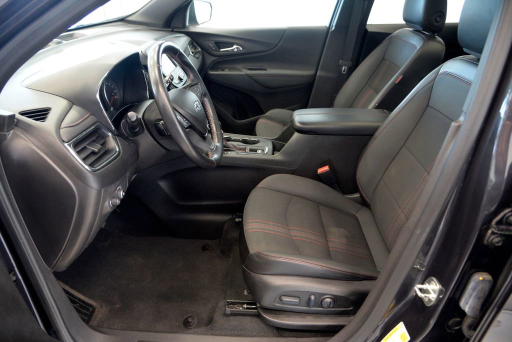 Used 2022 Chevrolet Equinox RS FWD image 15