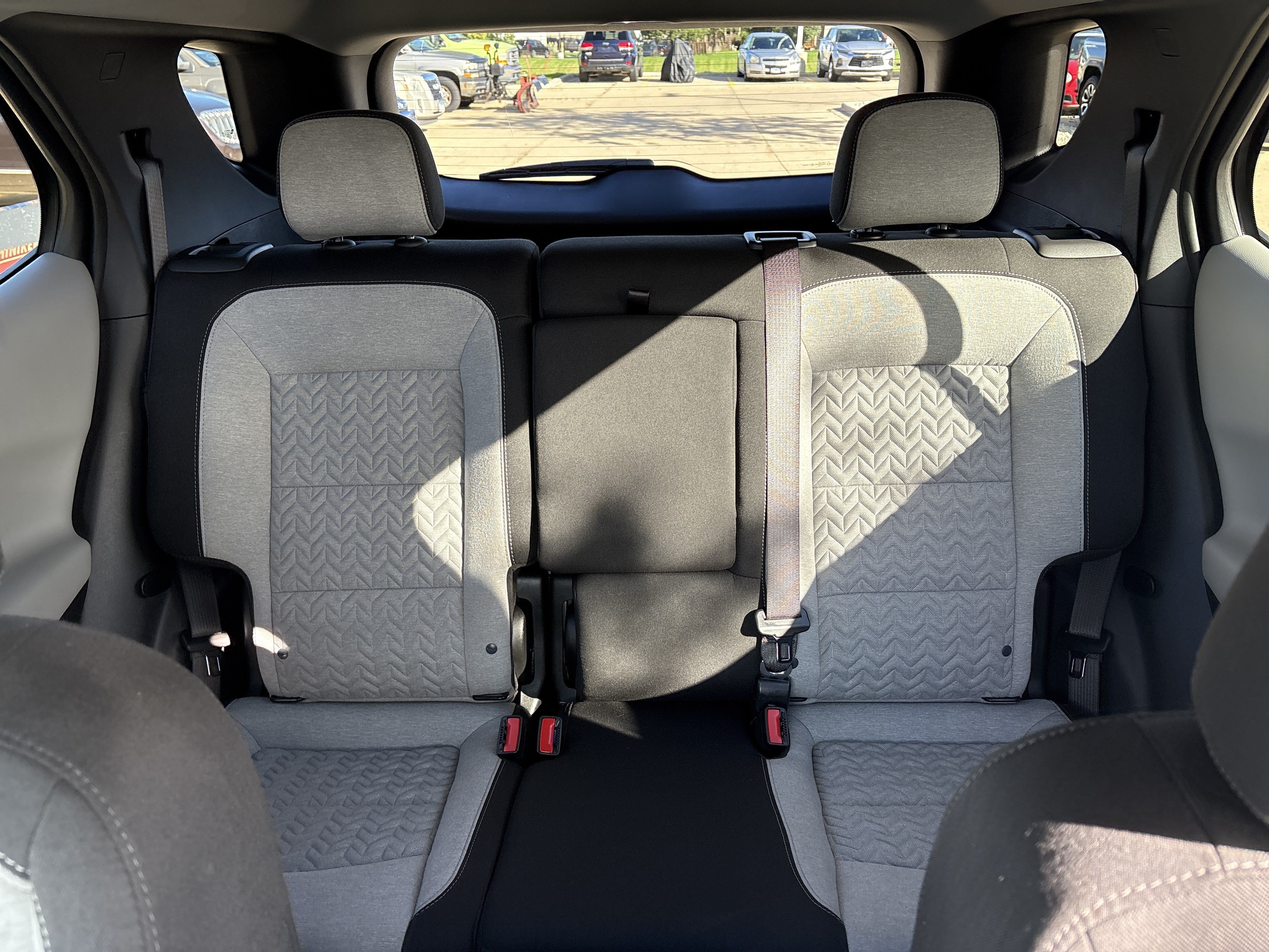Used 2024 Chevrolet Equinox LS w/ LS Convenience Package FWD image 16