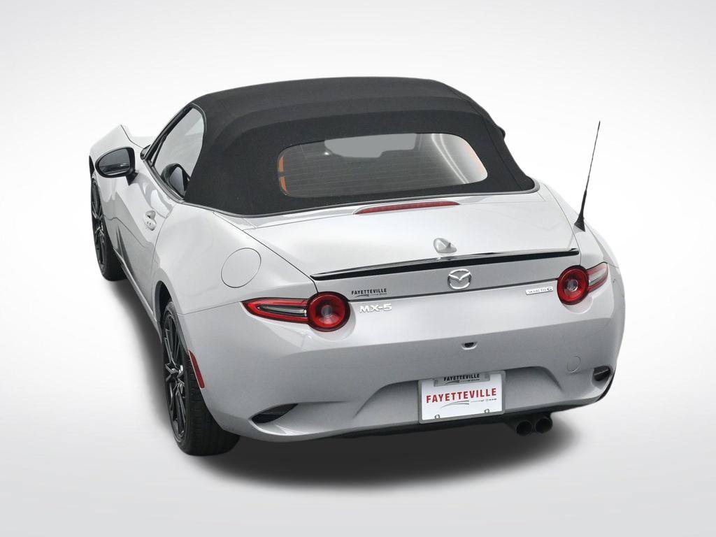 Used 2025 MAZDA MX-5 Miata Club RWD image 25