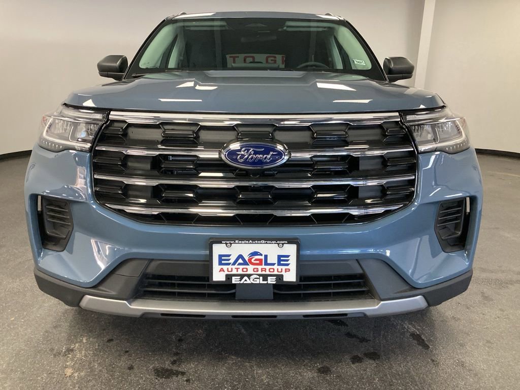 New 2026 Ford Explorer Active AWD/4WD image 4