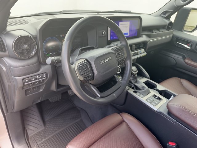 Used 2025 Toyota Land Cruiser w/ Premium Package AWD/4WD image 17