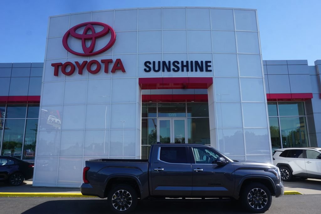 New 2026 Toyota Tundra Limited AWD/4WD image 1