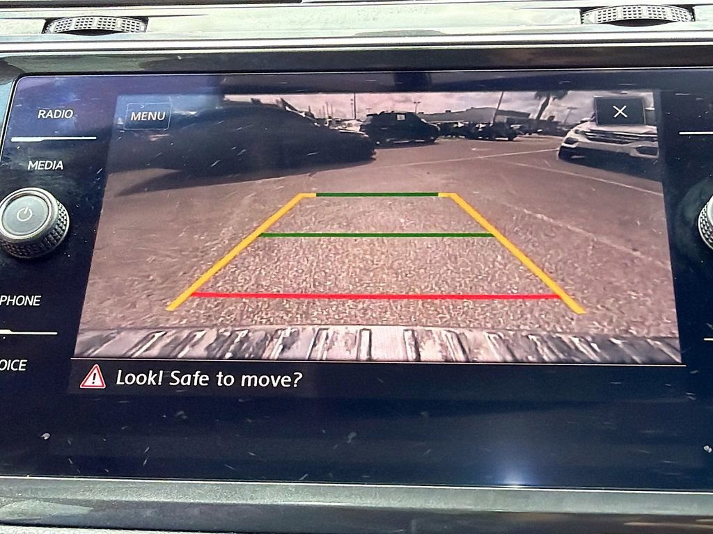 Used 2019 Volkswagen Tiguan SEL image 33