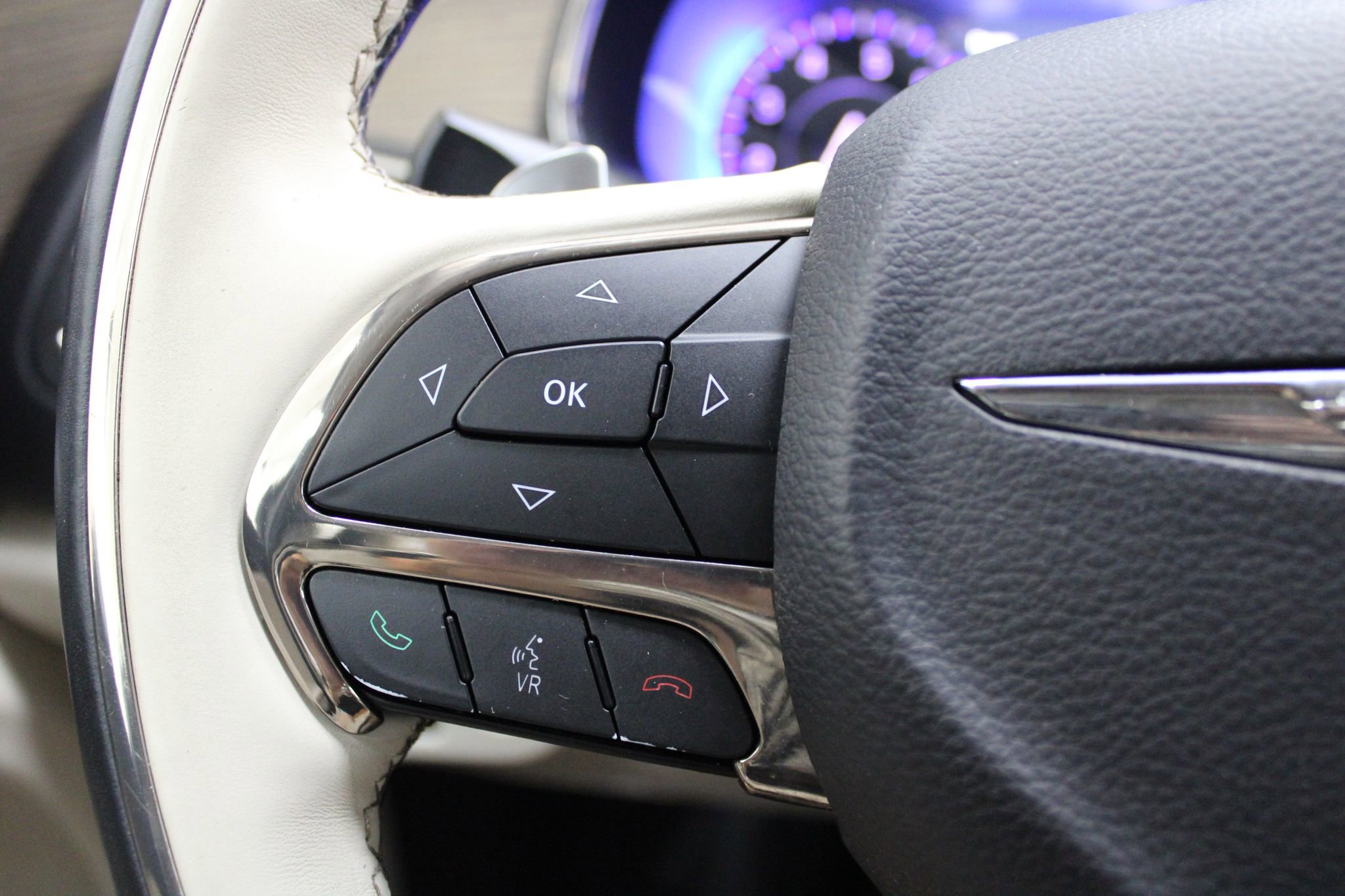 Used 2015 Chrysler 200 C w/ Navigation & Sound Group I AWD/4WD image 37