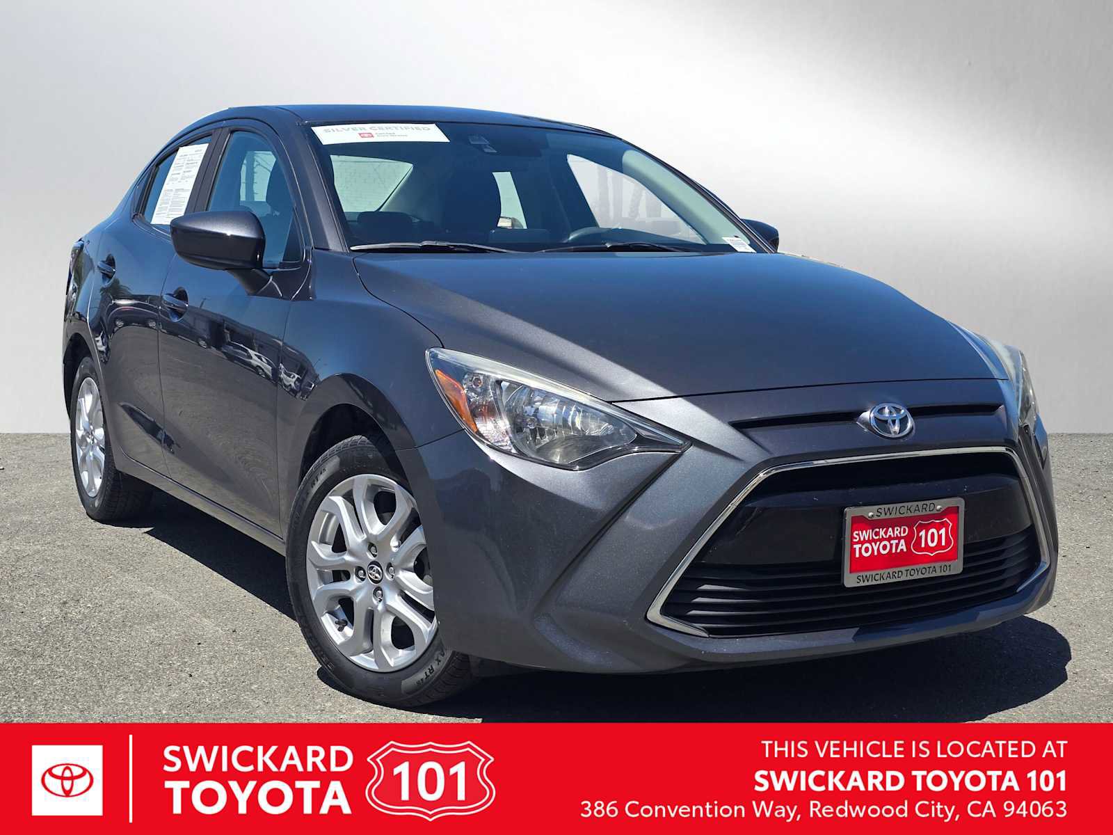 Used 2018 Toyota Yaris iA FWD image 1