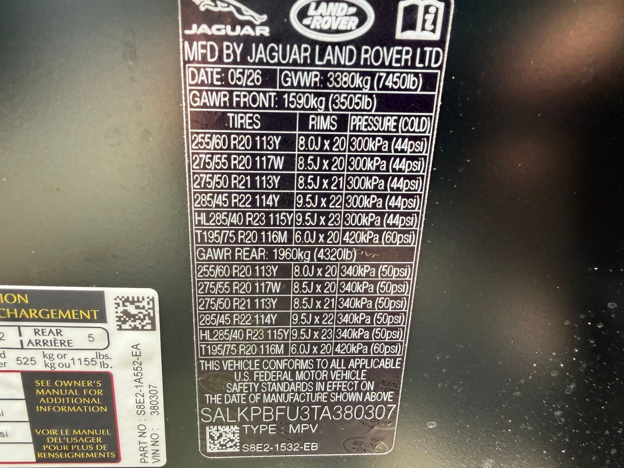 New 2026 Land Rover Range Rover Long Wheelbase SE AWD/4WD image 26