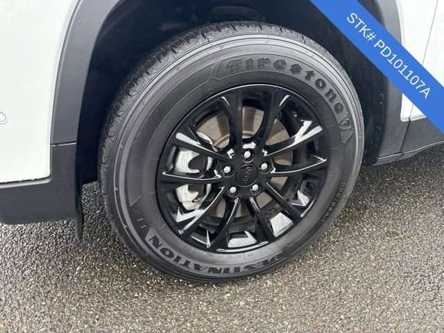 Used 2023 Jeep Cherokee Altitude Lux image 4