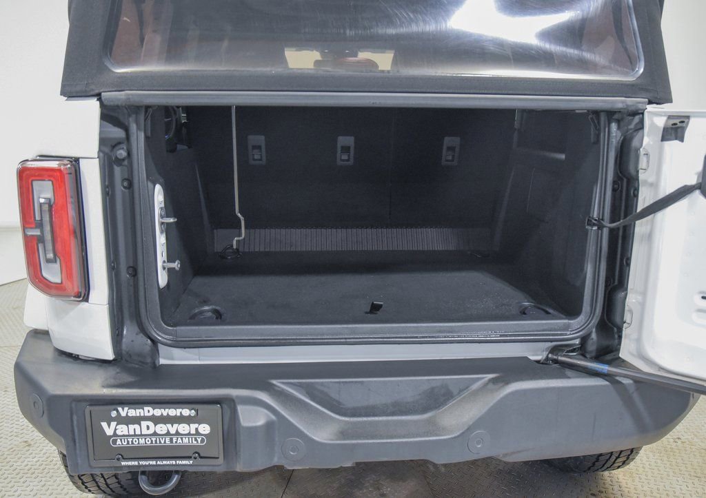 Used 2024 Ford Bronco Outer Banks image 14
