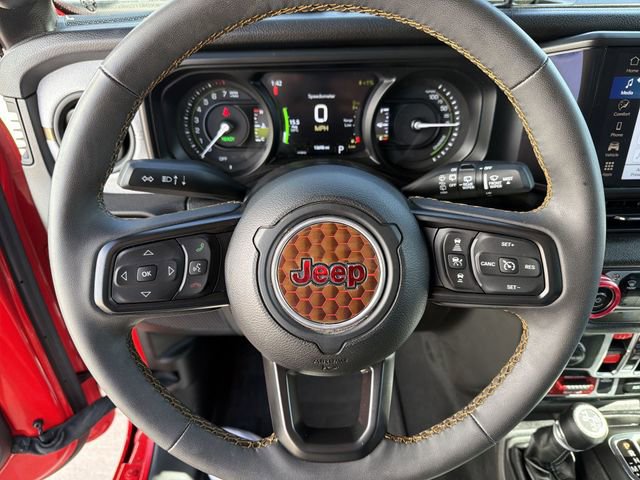 Used 2024 Jeep Wrangler Unlimited AWD/4WD image 16