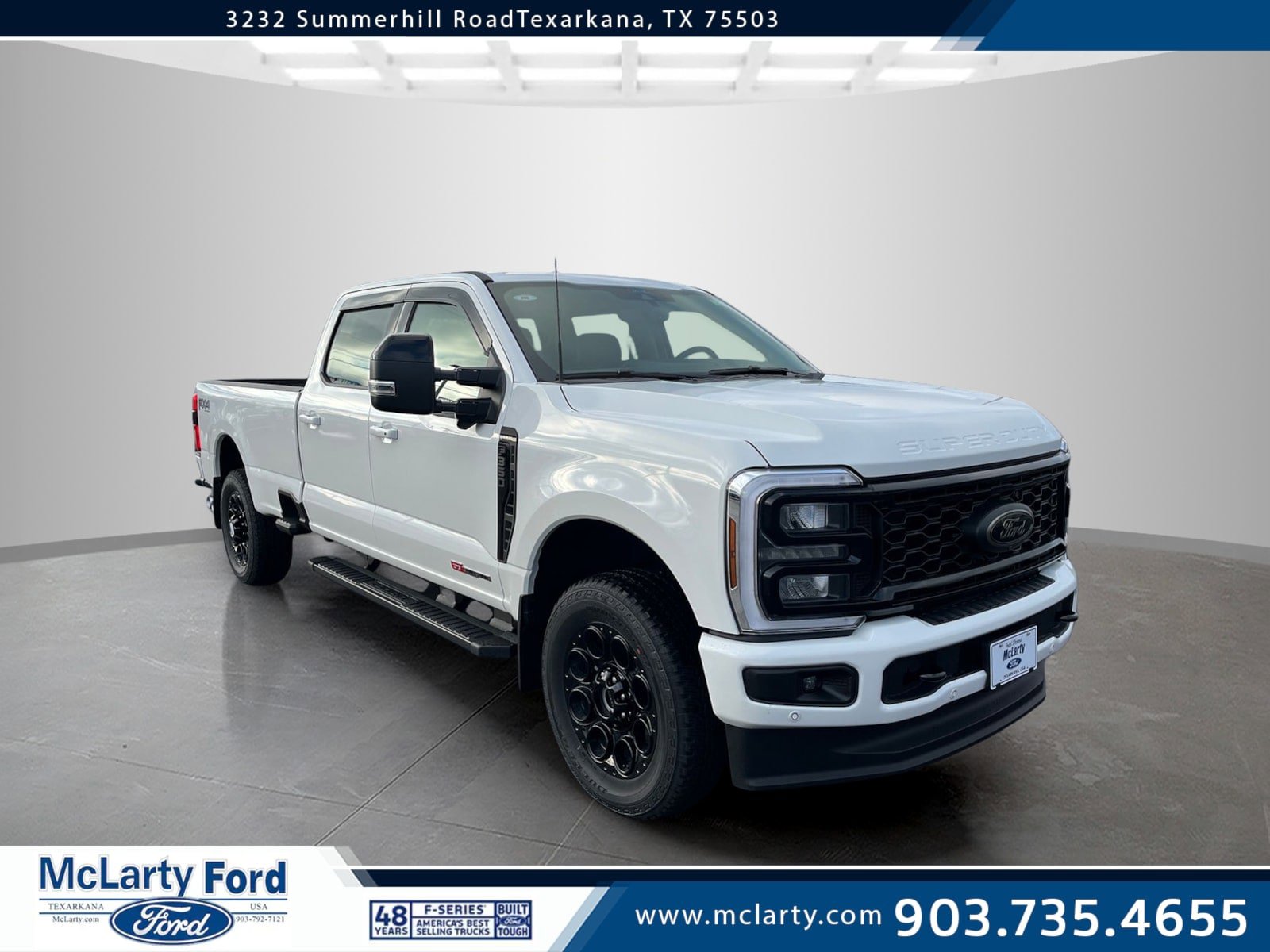 New 2026 Ford F350 Lariat w/ Black Appearance Package