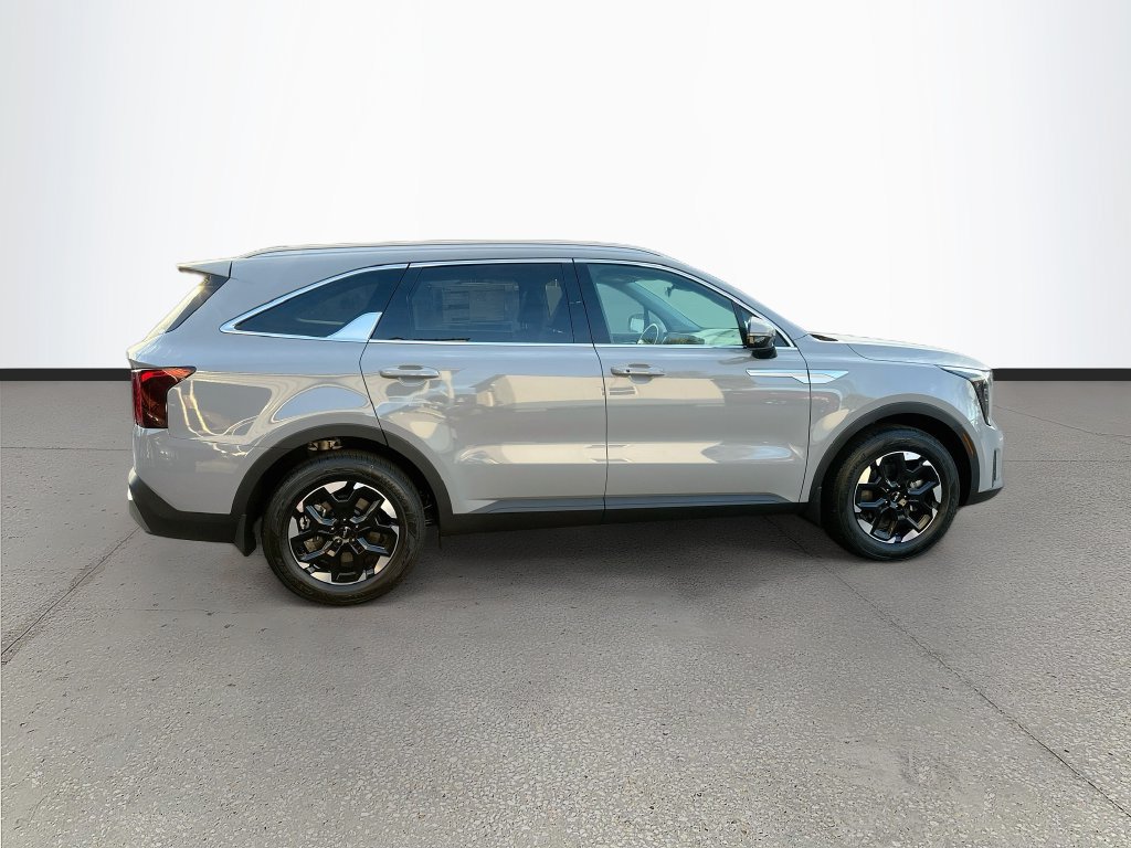 New 2026 Kia Sorento S FWD image 8