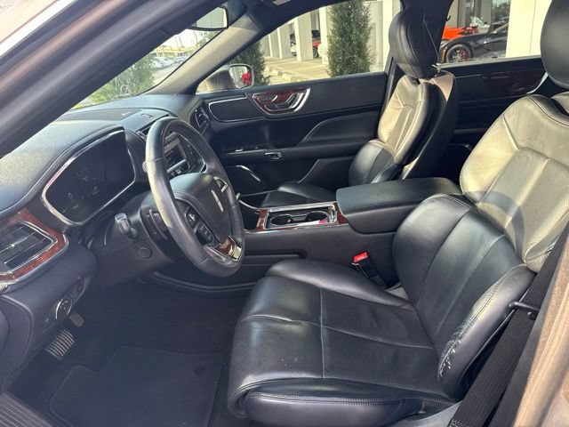 Used 2018 Lincoln Continental Select w/ Continental Climate Package FWD image 26