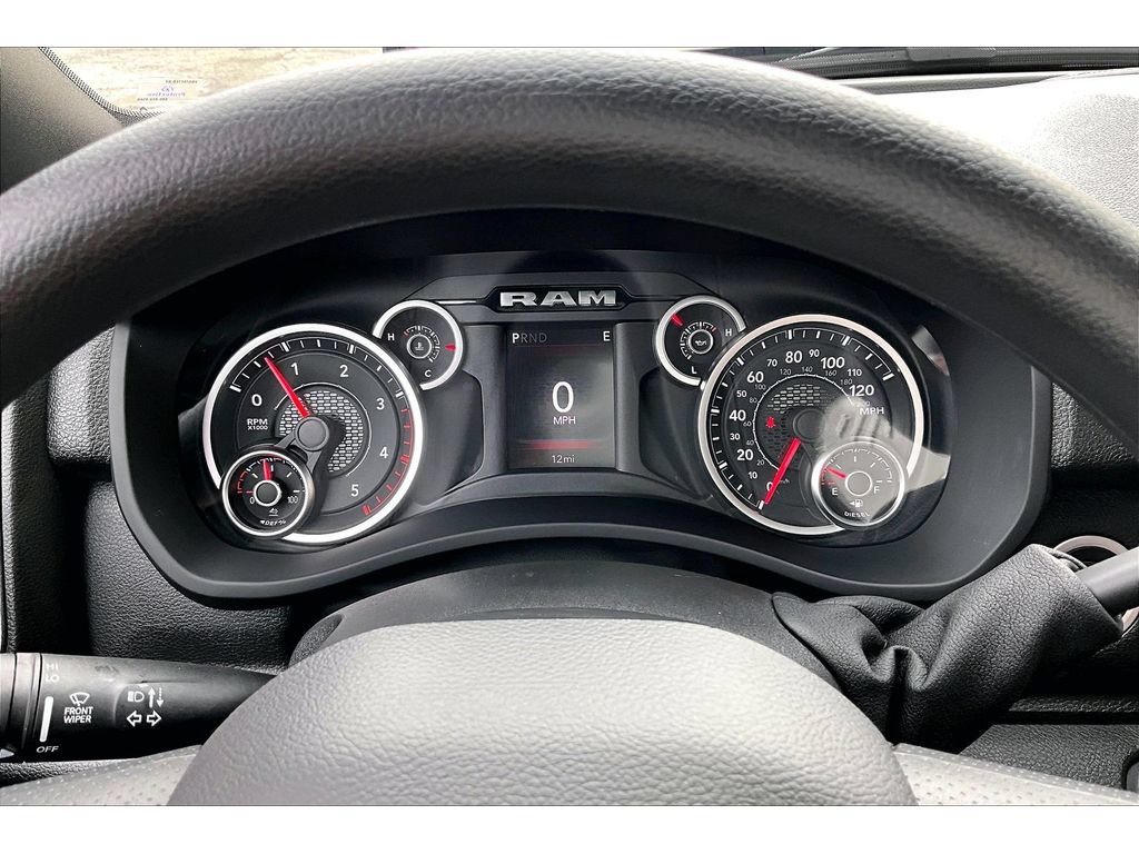 New 2026 RAM 3500 Tradesman AWD/4WD image 30