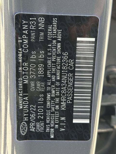Used 2022 Hyundai Venue Limited FWD image 32
