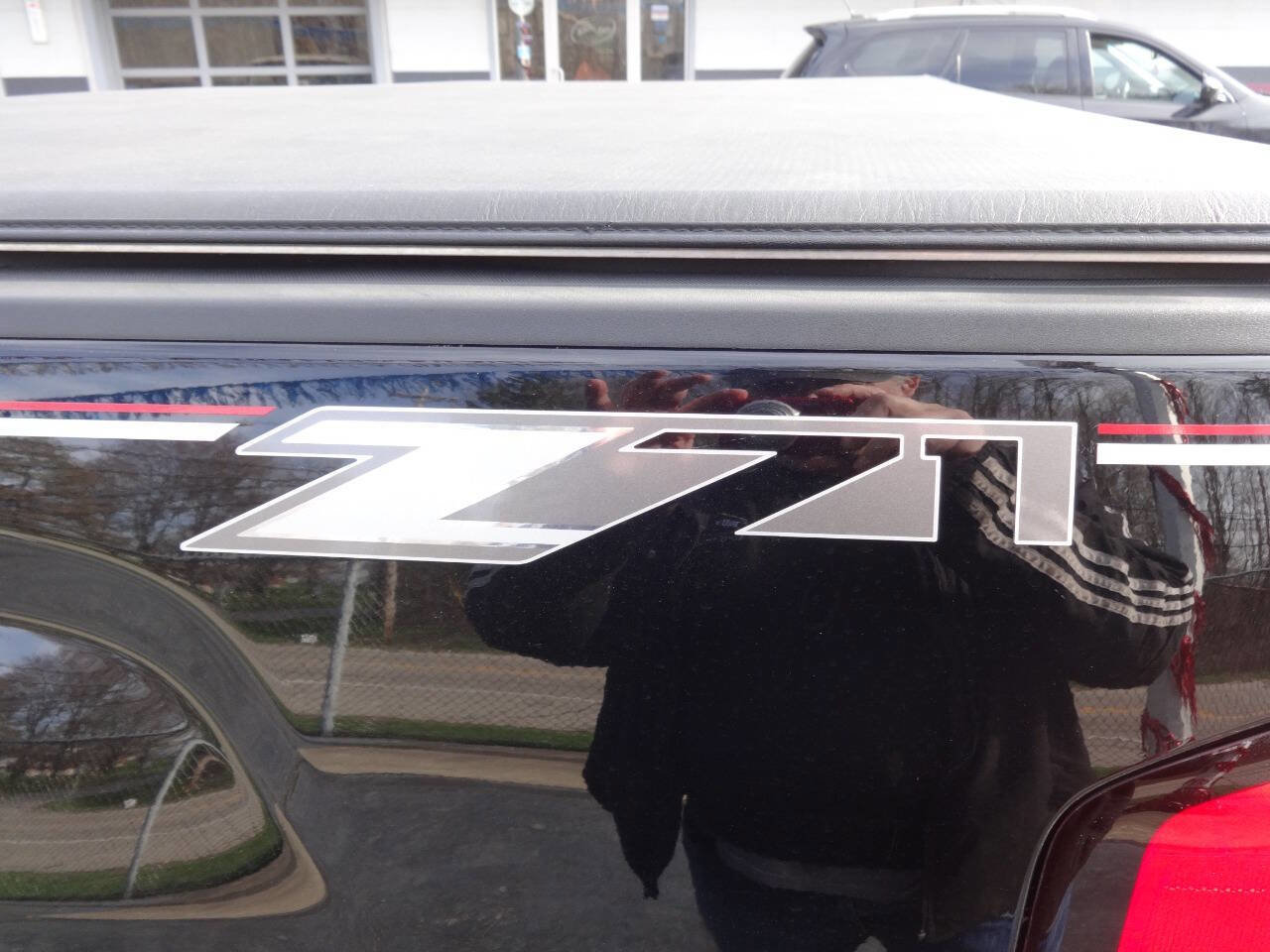 Used 2014 GMC Sierra 1500 SLT w/ SLT Crew Cab Value Package image 10