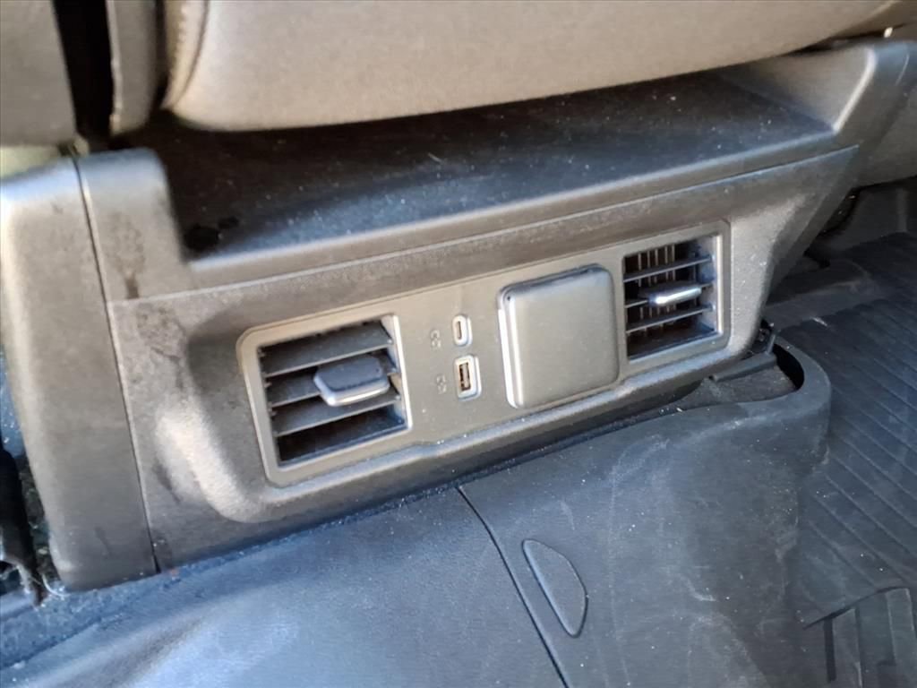 Used 2022 Chevrolet Silverado 1500 RST image 13