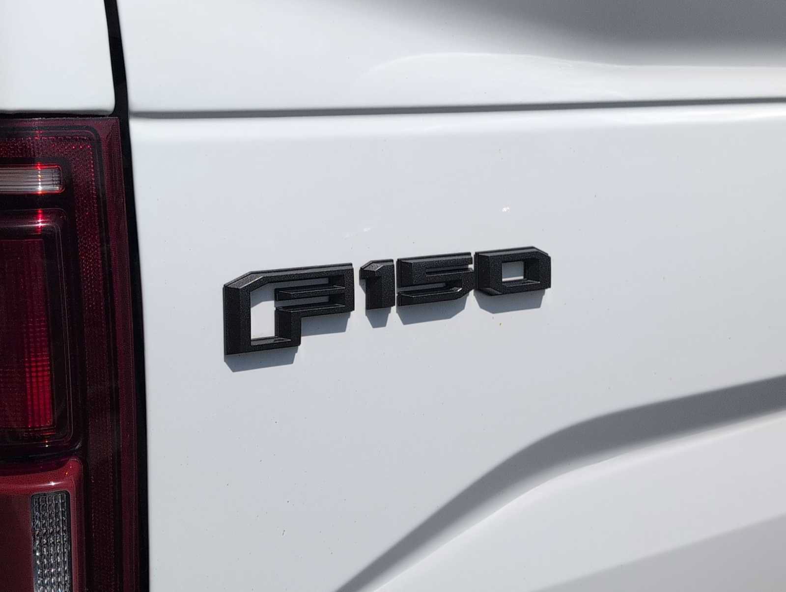 Used 2017 Ford F150 Raptor w/ Equipment Group 802A Luxury AWD/4WD image 13