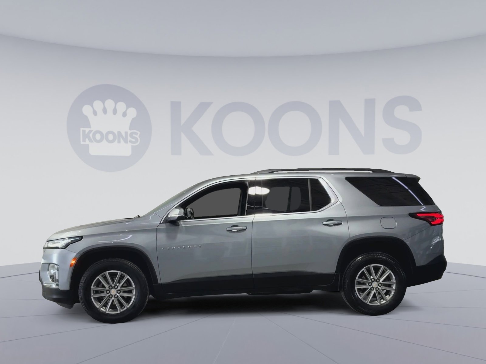 Used 2023 Chevrolet Traverse LT AWD/4WD image 7