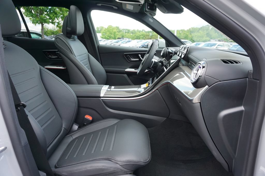 Certified 2025 Mercedes-Benz GLC 300 4MATIC image 66