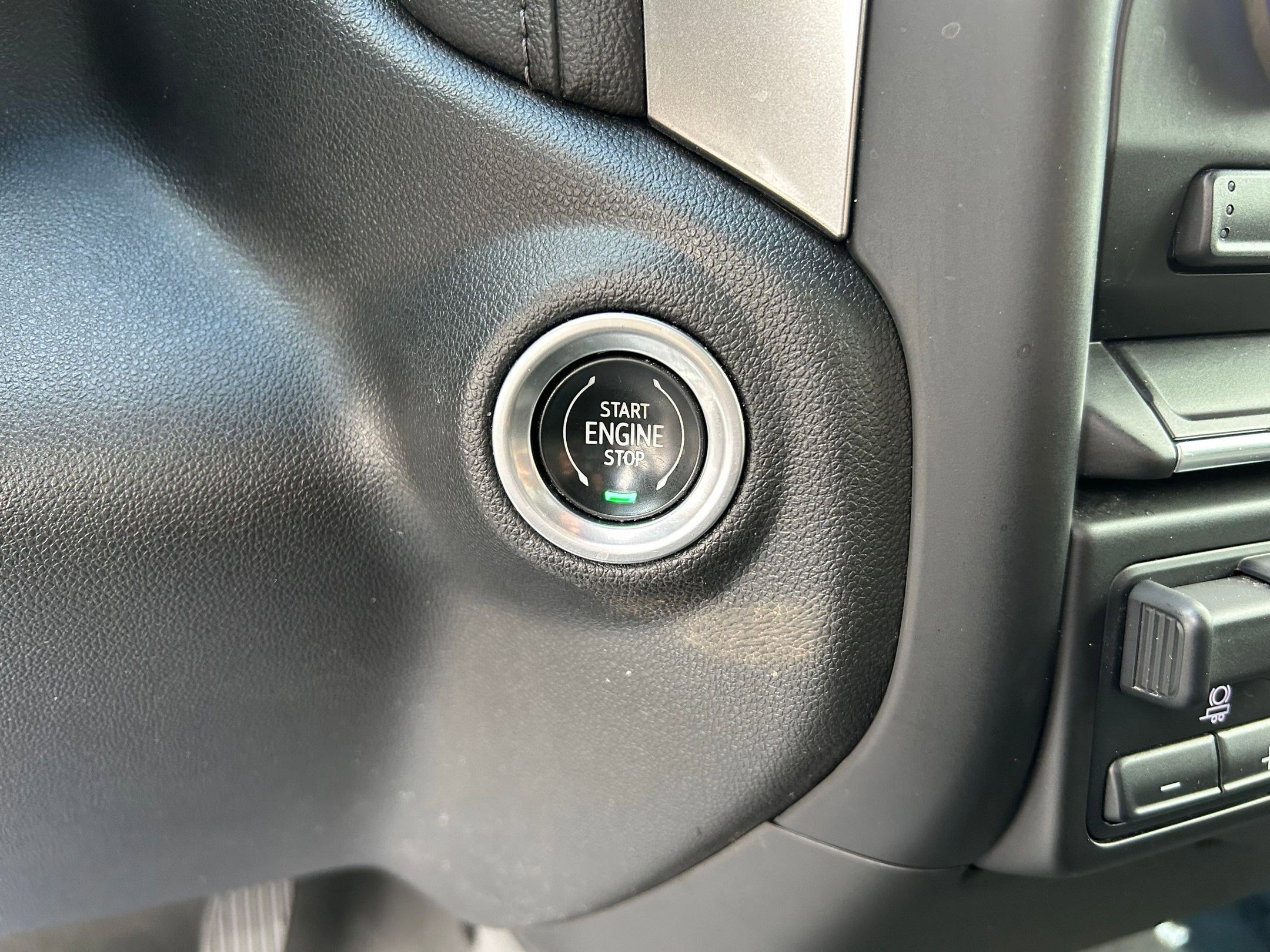 Used 2022 Chevrolet Silverado 1500 RST image 17