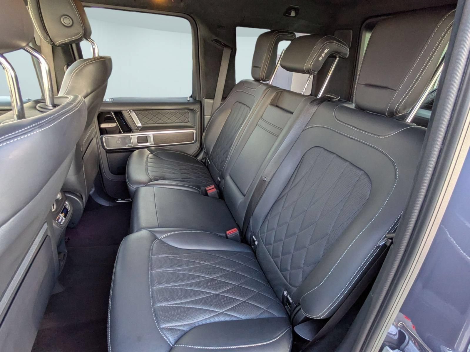 Used 2025 Mercedes-Benz G 550 image 25