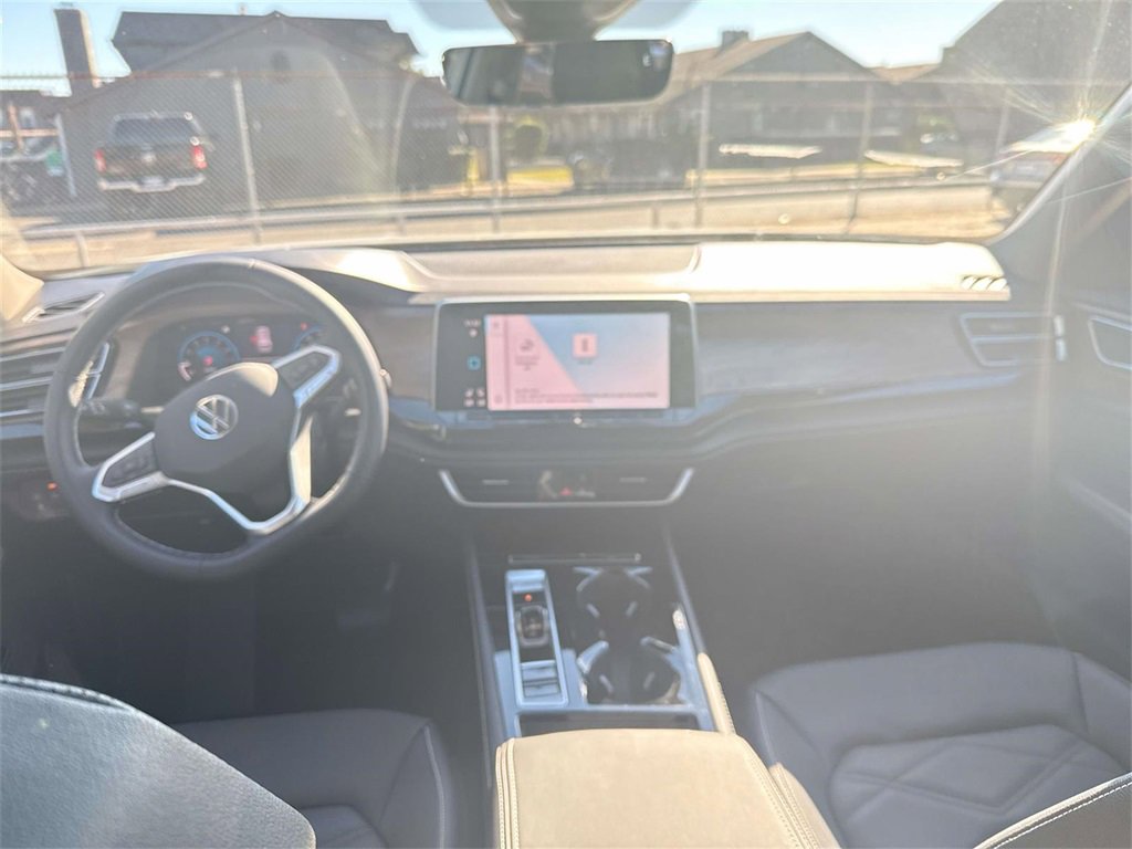 New 2026 Volkswagen Atlas SE image 16