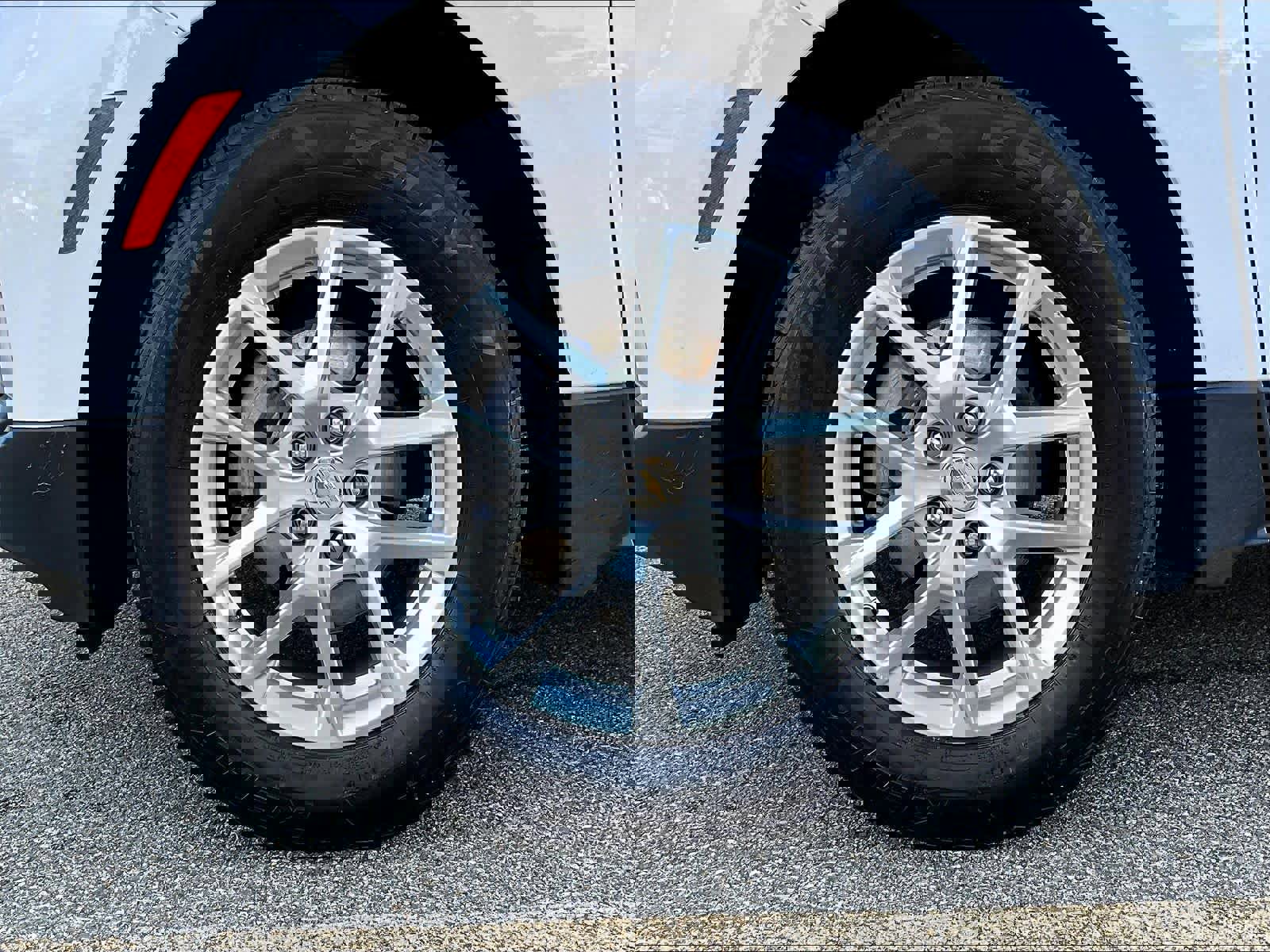 Certified 2024 Chevrolet Equinox LT image 7