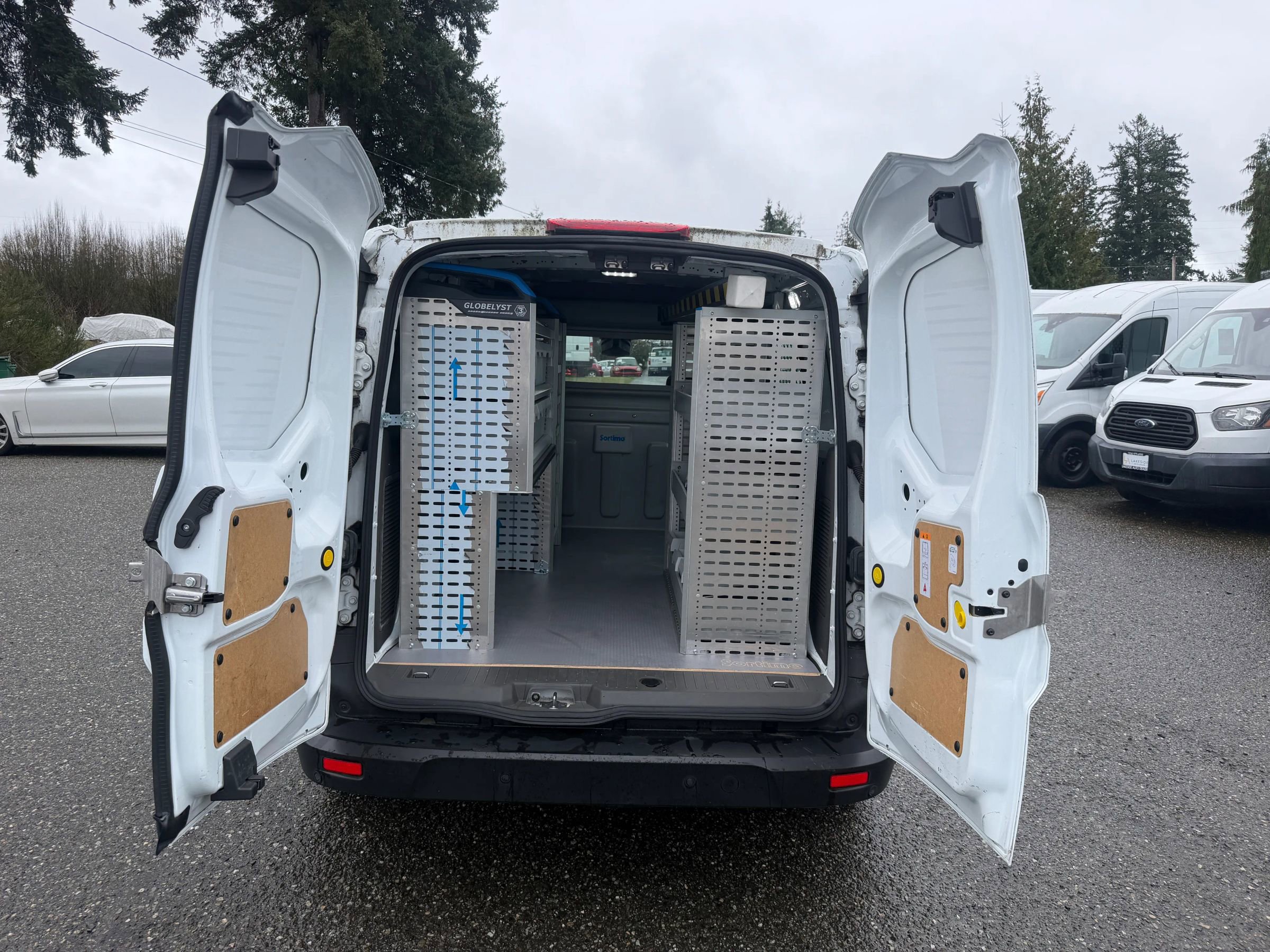 Used 2019 Ford Transit Connect XL image 16