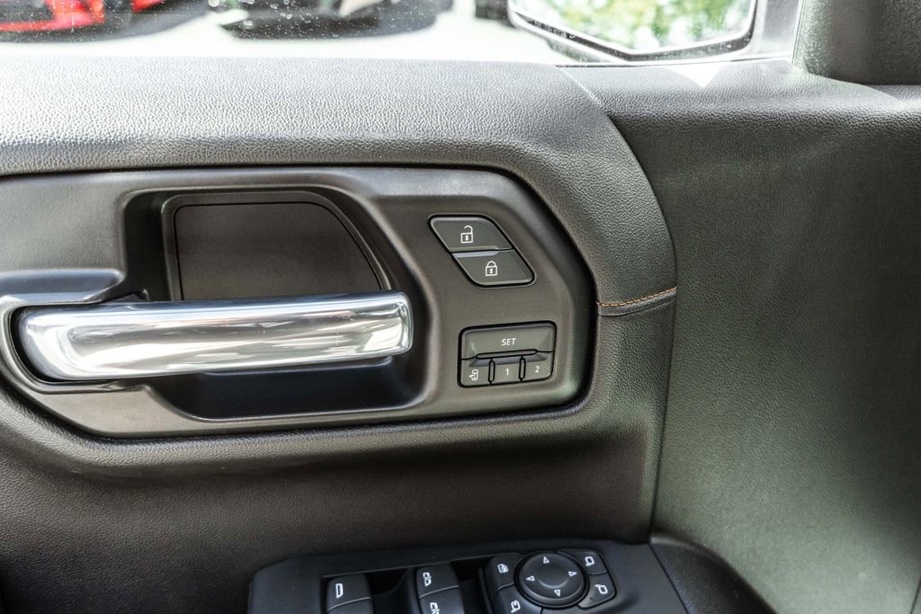 Used 2021 GMC Sierra 1500 AT4 AWD/4WD image 17