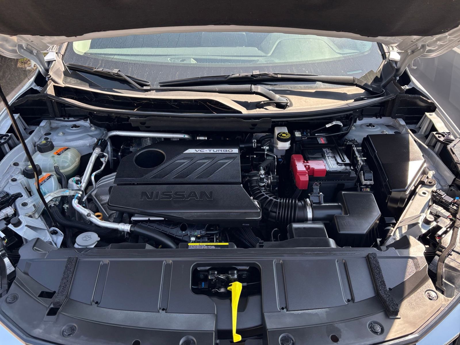 Used 2025 Nissan Rogue SV FWD image 34