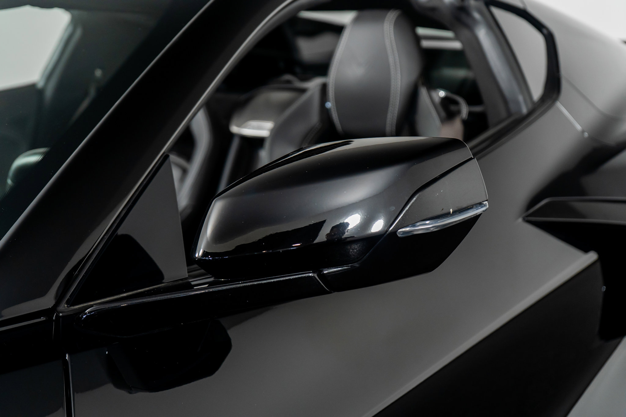 Used 2020 Chevrolet Corvette Stingray Premium Cpe w/ 3LT image 27