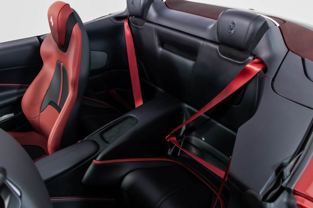 Certified 2025 Ferrari Roma Spider image 45
