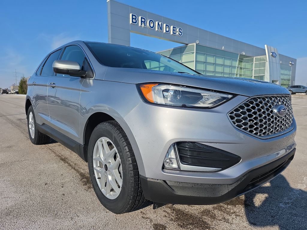 Used 2024 Ford Edge SEL w/ Convenience Package image 1