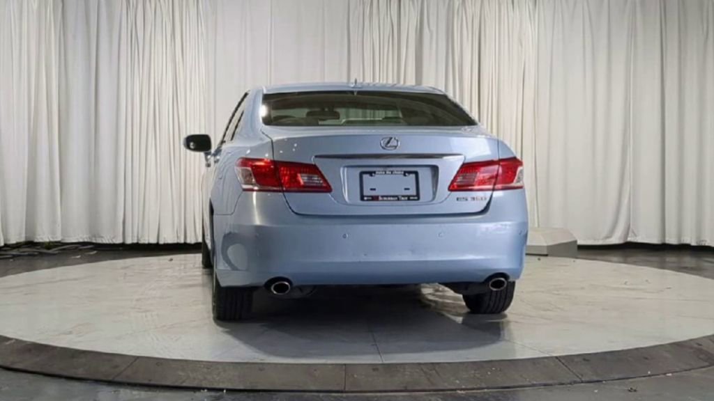 Used 2011 Lexus ES 350 image 9