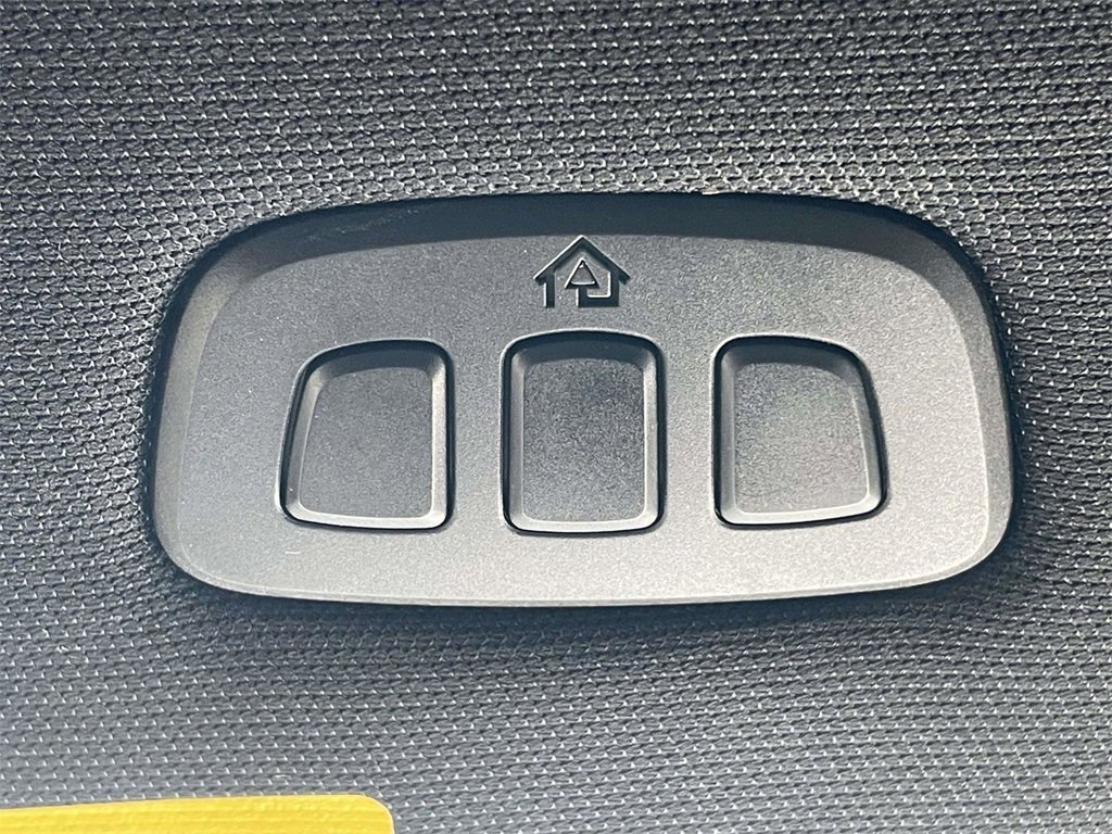 Used 2020 Ford F150 Platinum w/ Equipment Group 701A Luxury image 29