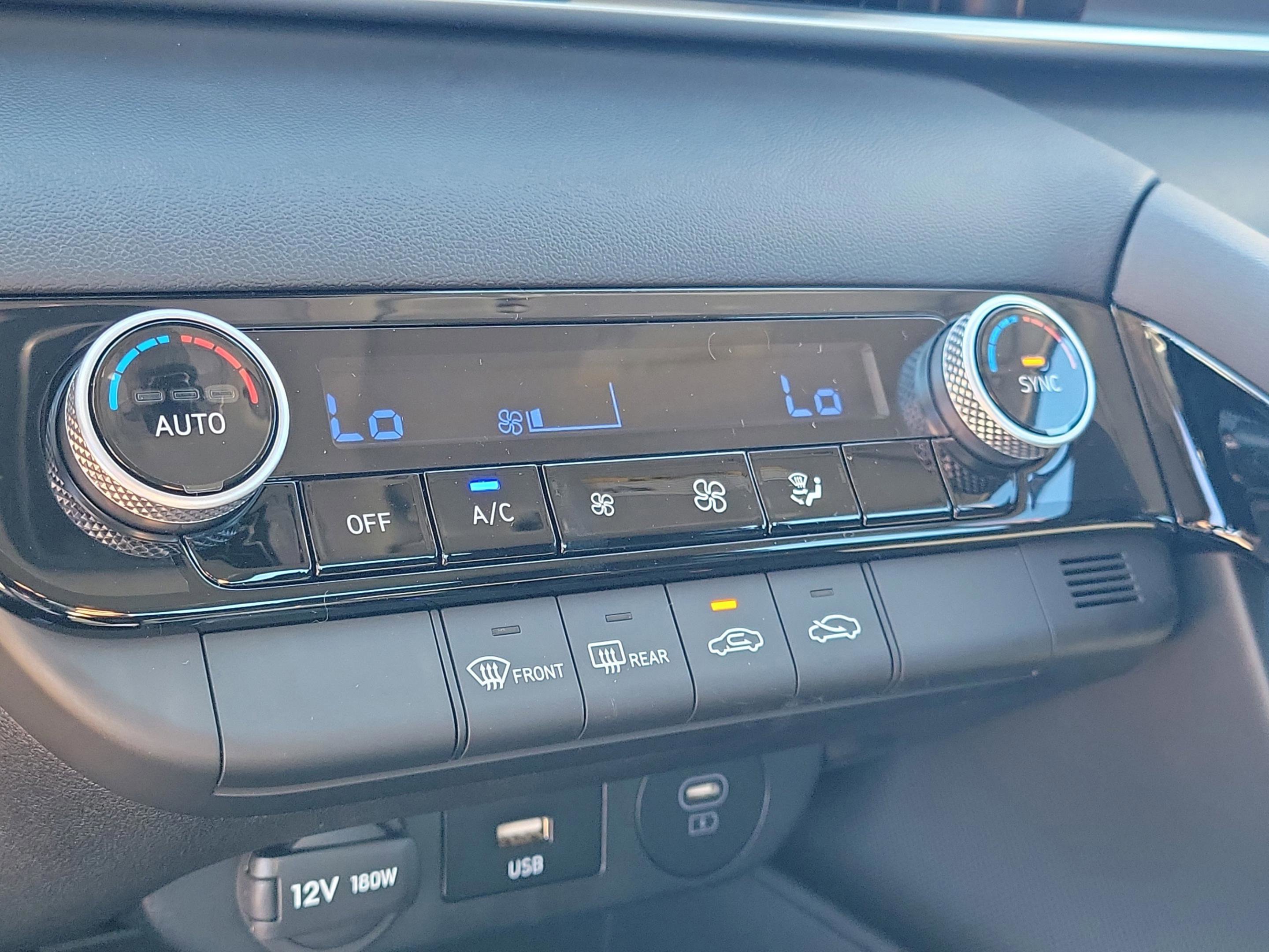 New 2026 Hyundai Elantra Blue image 28