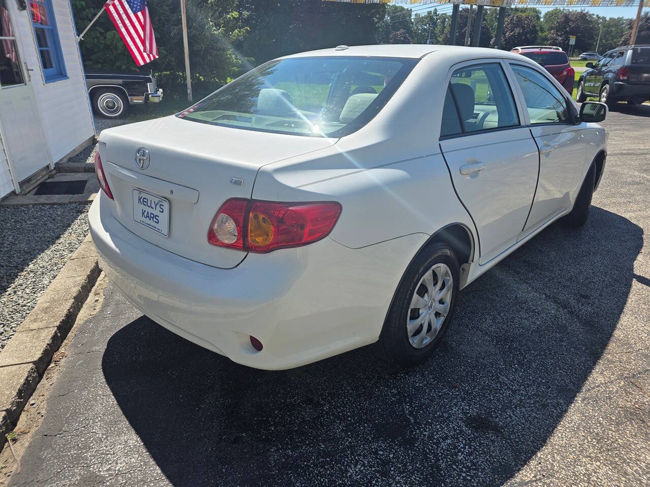 Used 2009 Toyota Corolla LE FWD image 8