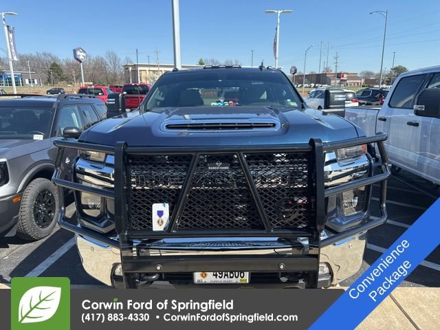 Used 2023 Chevrolet Silverado 2500 LT w/ Texas Edition image 3