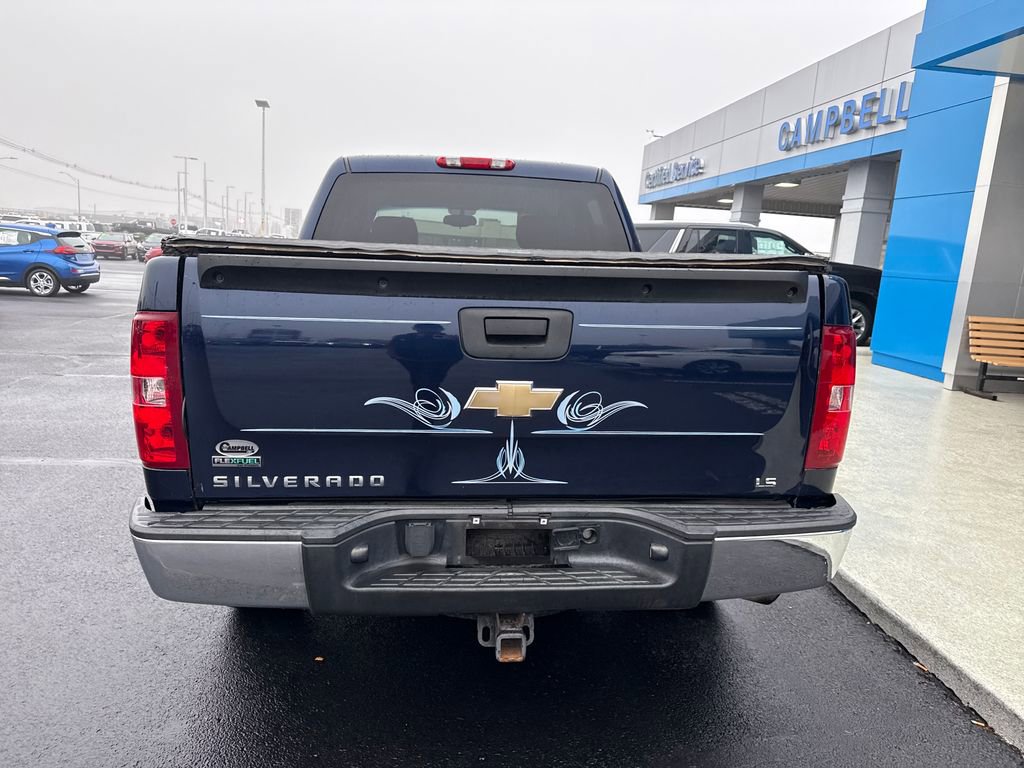 Used 2011 Chevrolet Silverado 1500 LS image 4