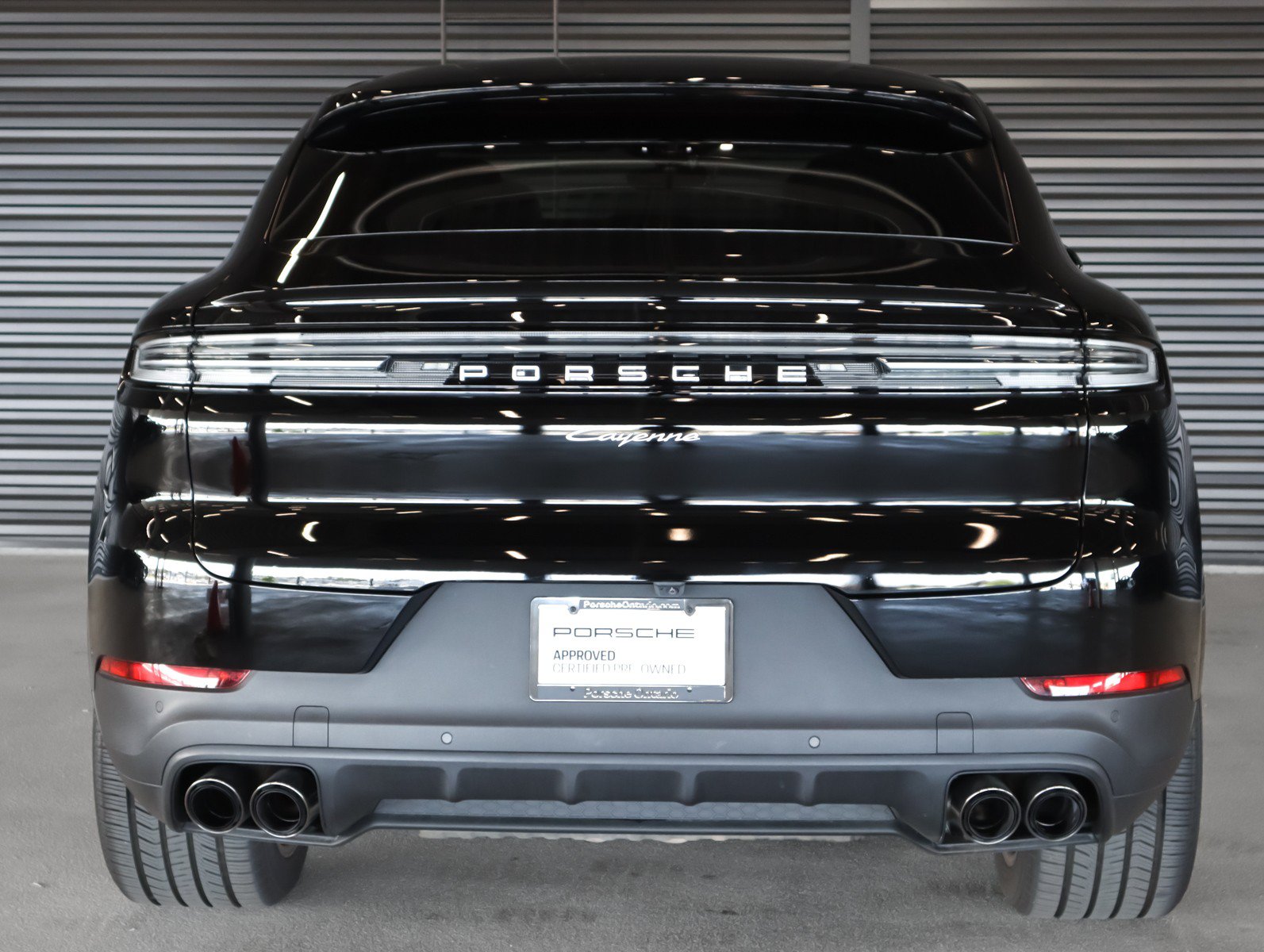 Certified 2024 Porsche Cayenne Coupe AWD/4WD image 9