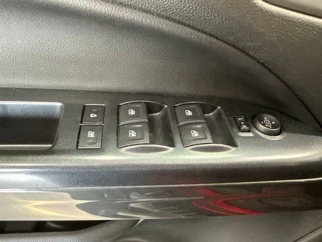 Used 2015 GMC Canyon SLE w/ All-Terrain Package AWD/4WD image 22