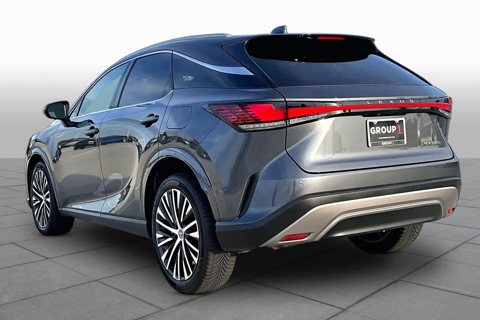 Used 2024 Lexus RX 350 Premium Plus w/ Convenience Package FWD image 11