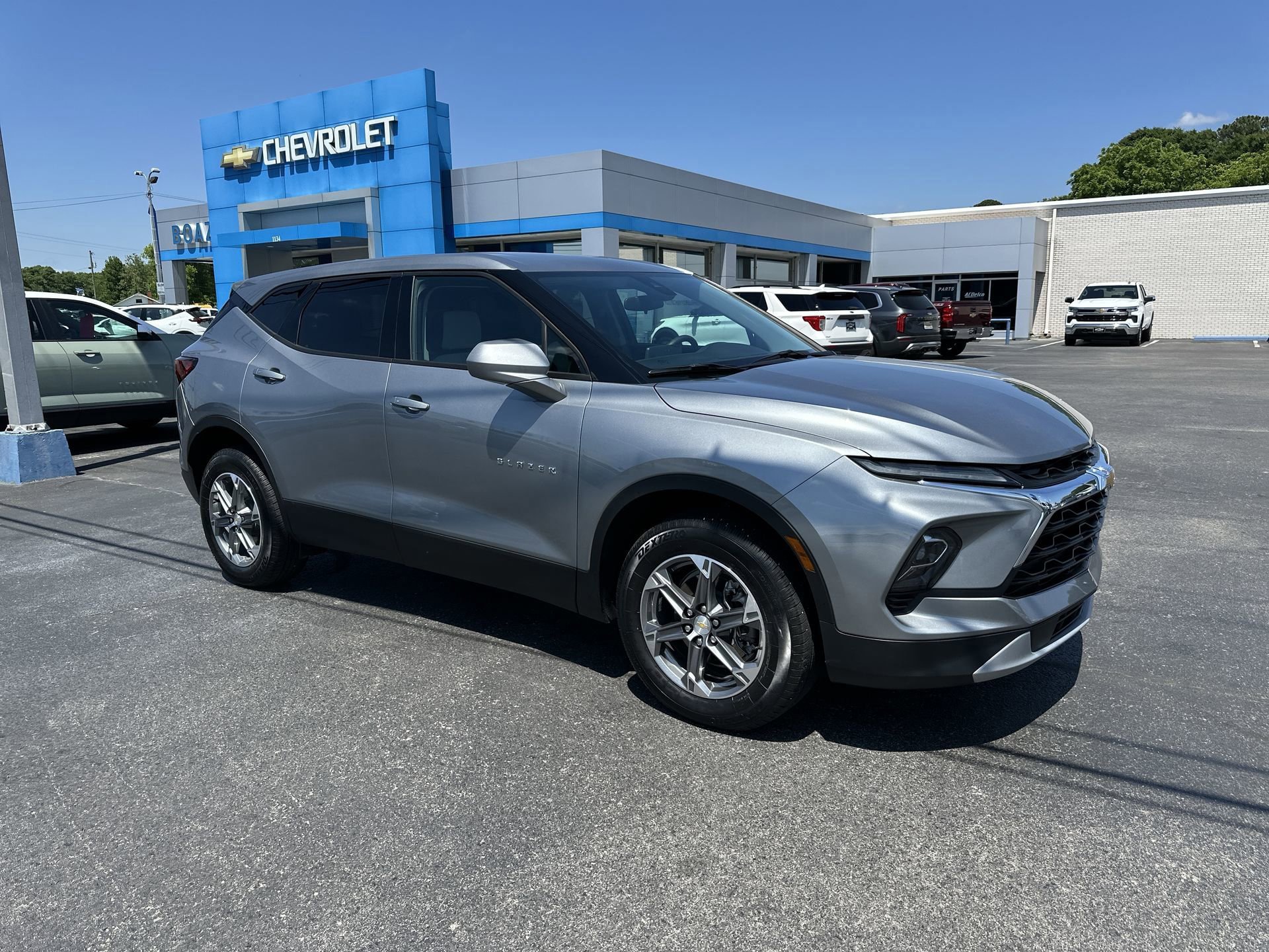 Certified 2023 Chevrolet Blazer LT FWD image 1