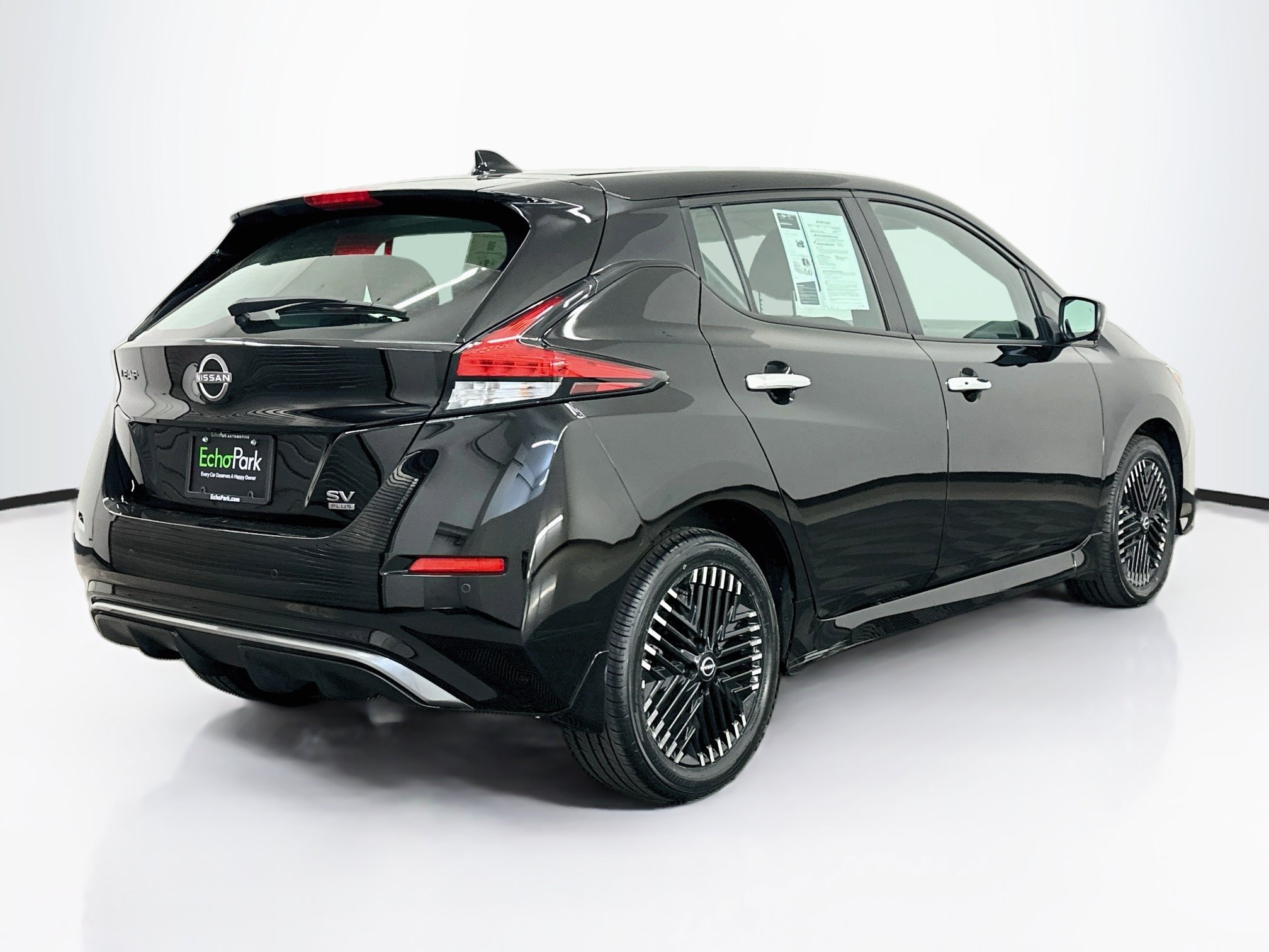 Used 2024 Nissan Leaf SV Plus FWD image 9