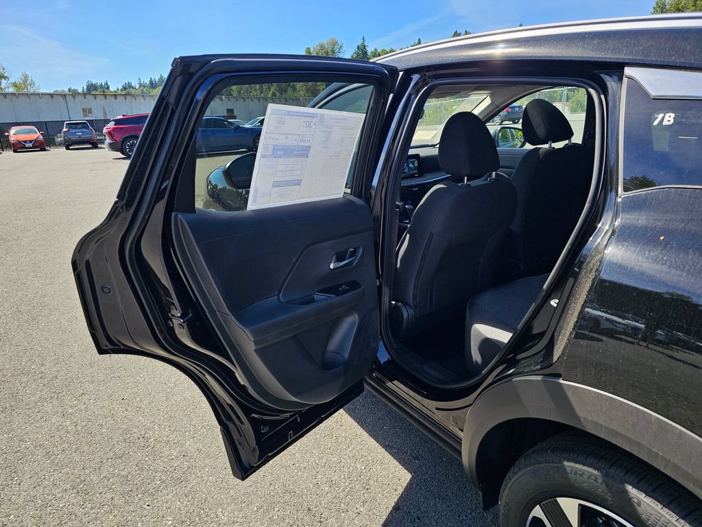 New 2026 Nissan Kicks SV w/ SV Premium Package AWD/4WD image 21