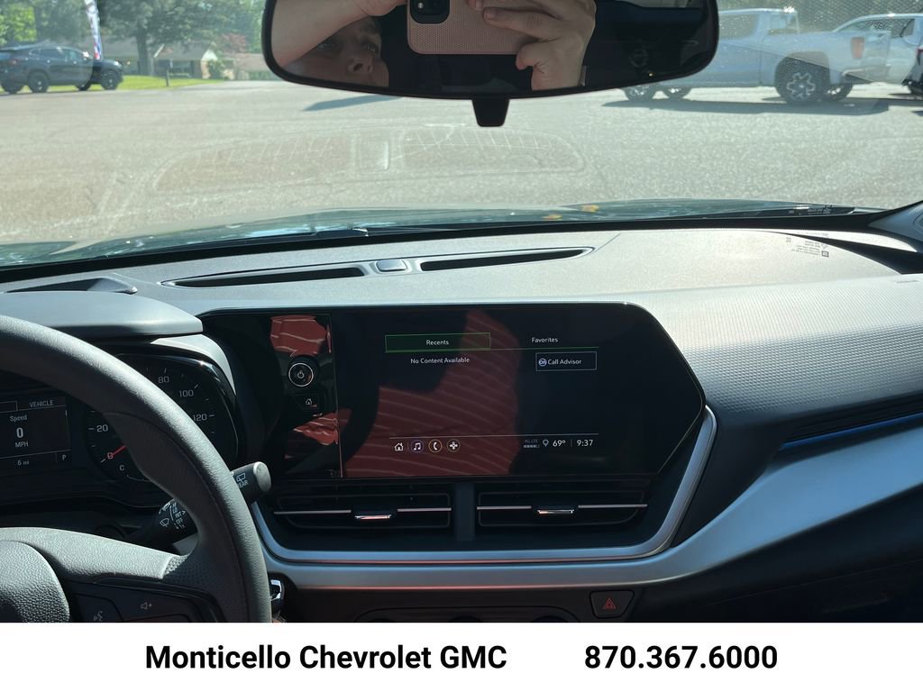 New 2026 Chevrolet Trax LS image 16