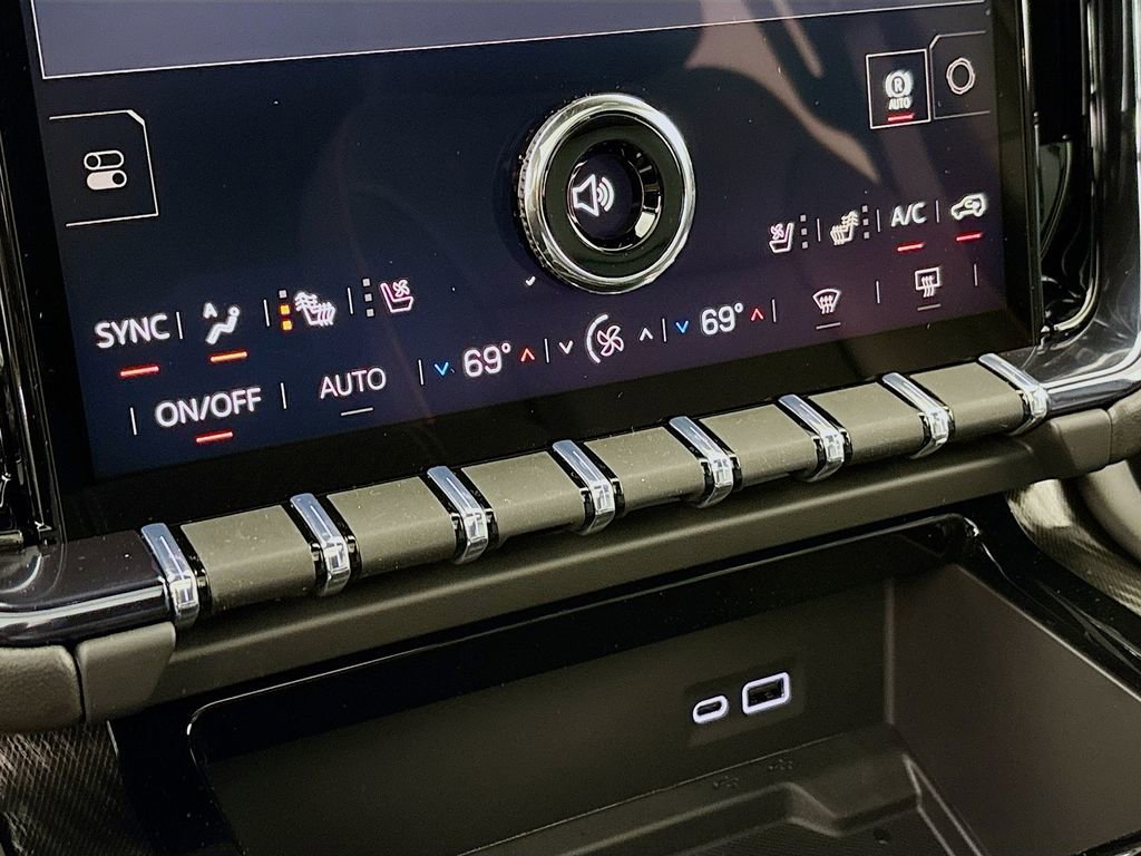 New 2026 GMC Yukon XL AT4 image 16